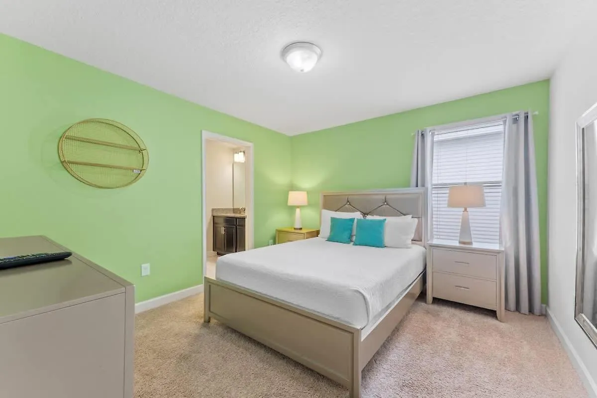 6 Bedroom Book Now Low Price Cg9084 ダベンポート 別荘