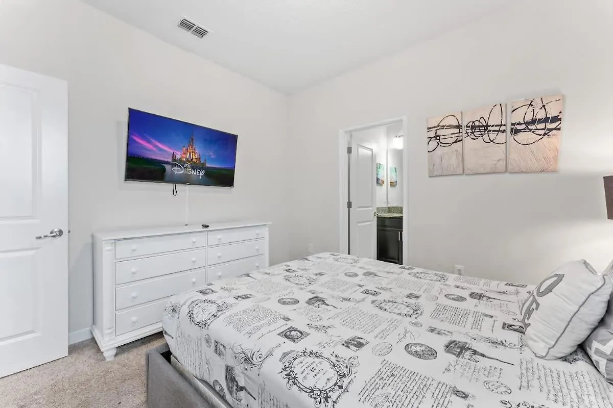 6 Bedroom Book Now Low Price Cg9084 ダベンポート 別荘