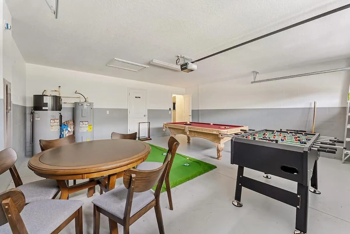別荘 6 Bedroom Book Now Low Price Cg9084 ダベンポート