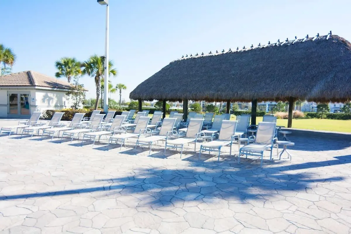 6 Bedroom Book Now Low Price Cg9084 Davenport Holiday home